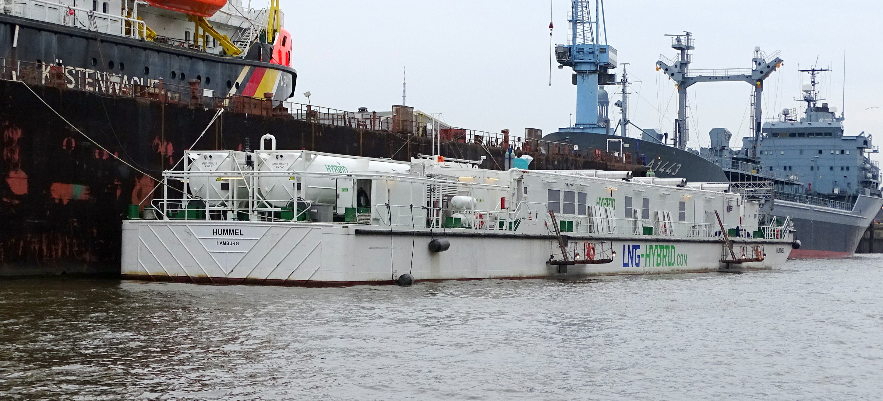 Hummel -- LNG Barge