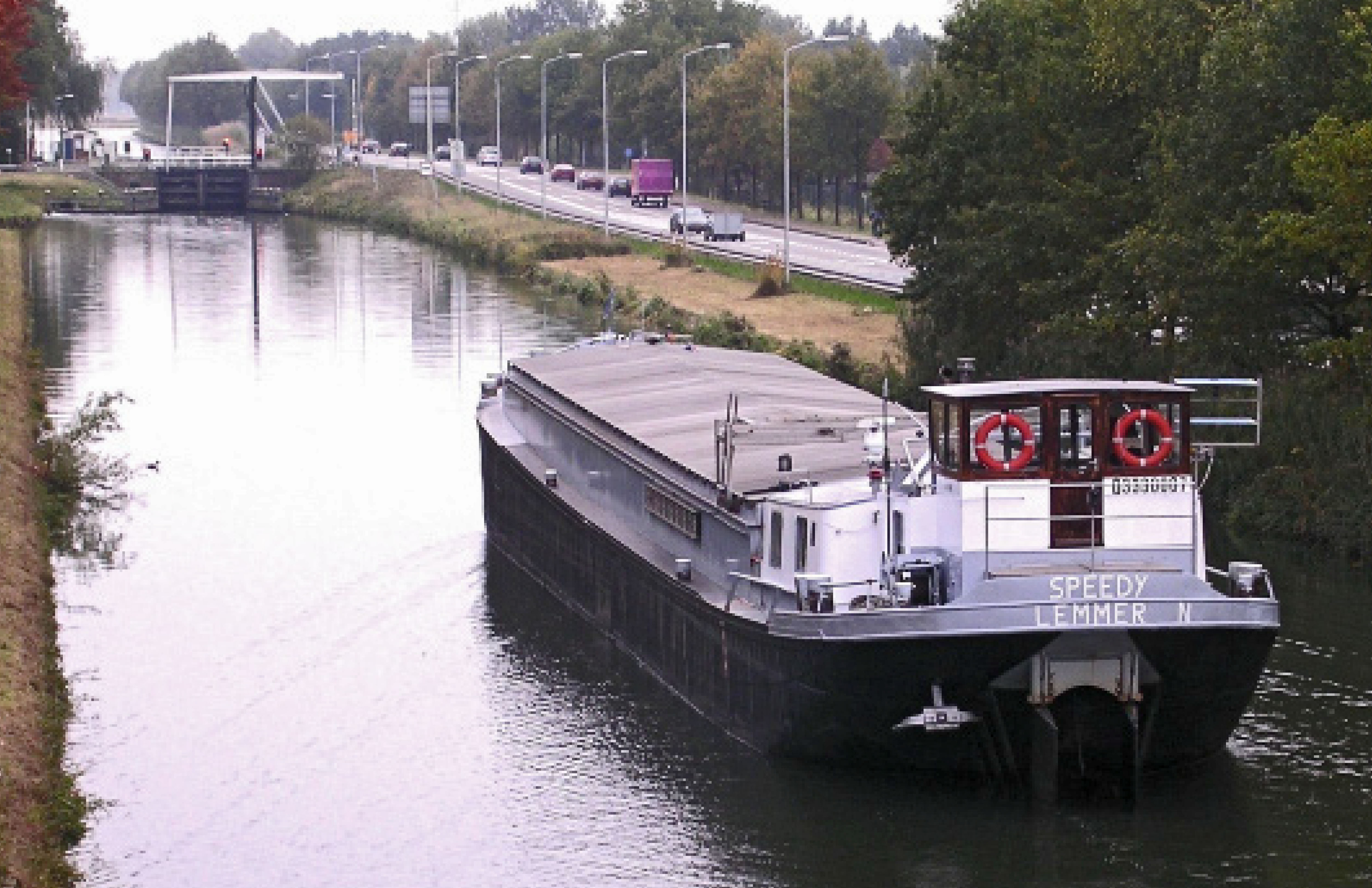 Rheinkastkahn Ruhrport